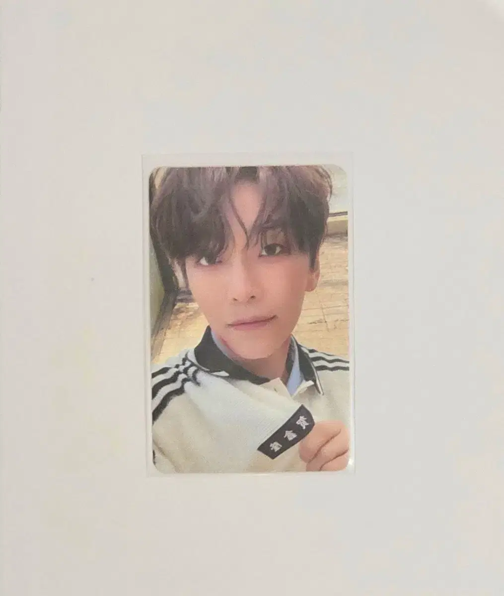 thumbnail-0